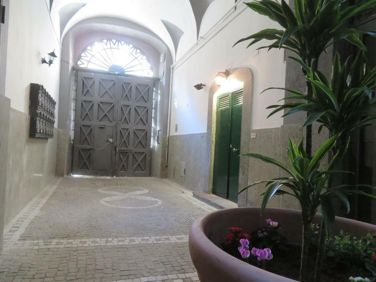 Donnare Casavacanza - Historic Center Of Napoli Ngoại thất bức ảnh